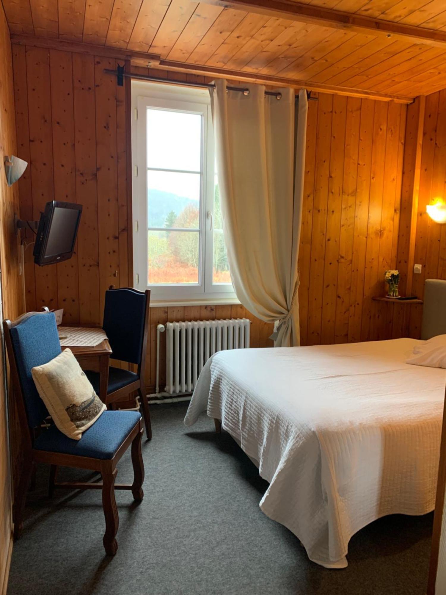 Hotel La Vallee Ксорюпт-Лонжме Экстерьер фото