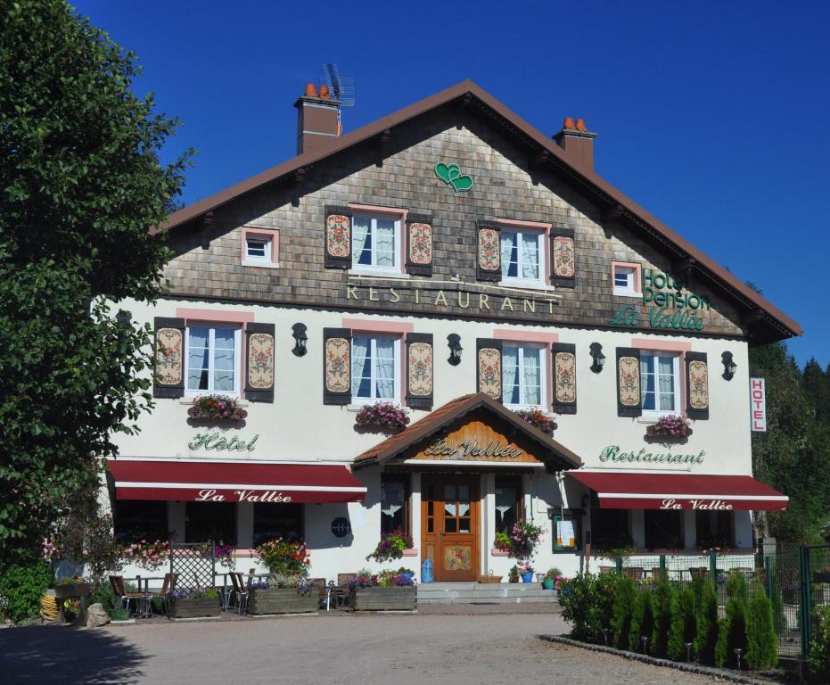 Hotel La Vallee Ксорюпт-Лонжме Экстерьер фото